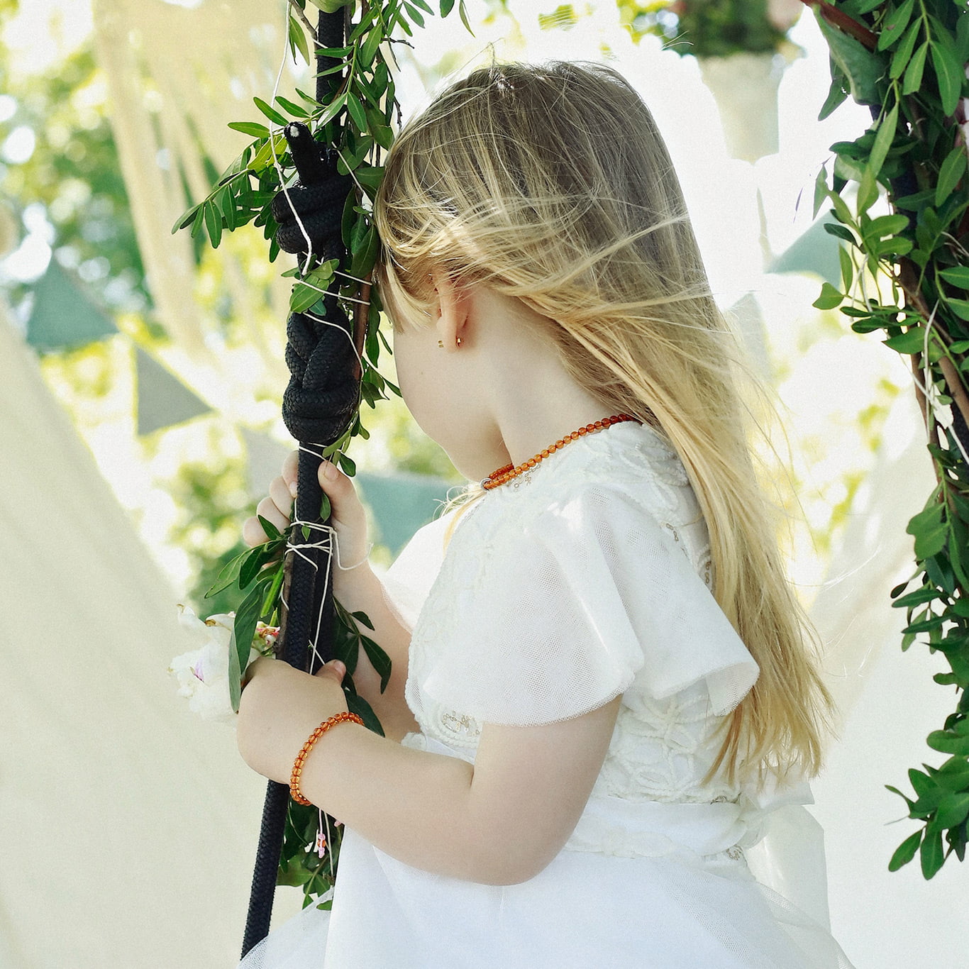 Patricia Necklace Tea